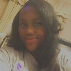 Meet your Posher, Delonda